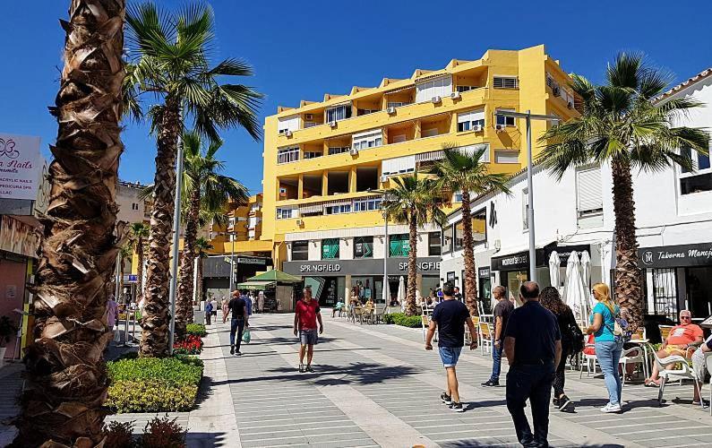 Piso Centrico En Torremolinos Appartement Buitenkant foto